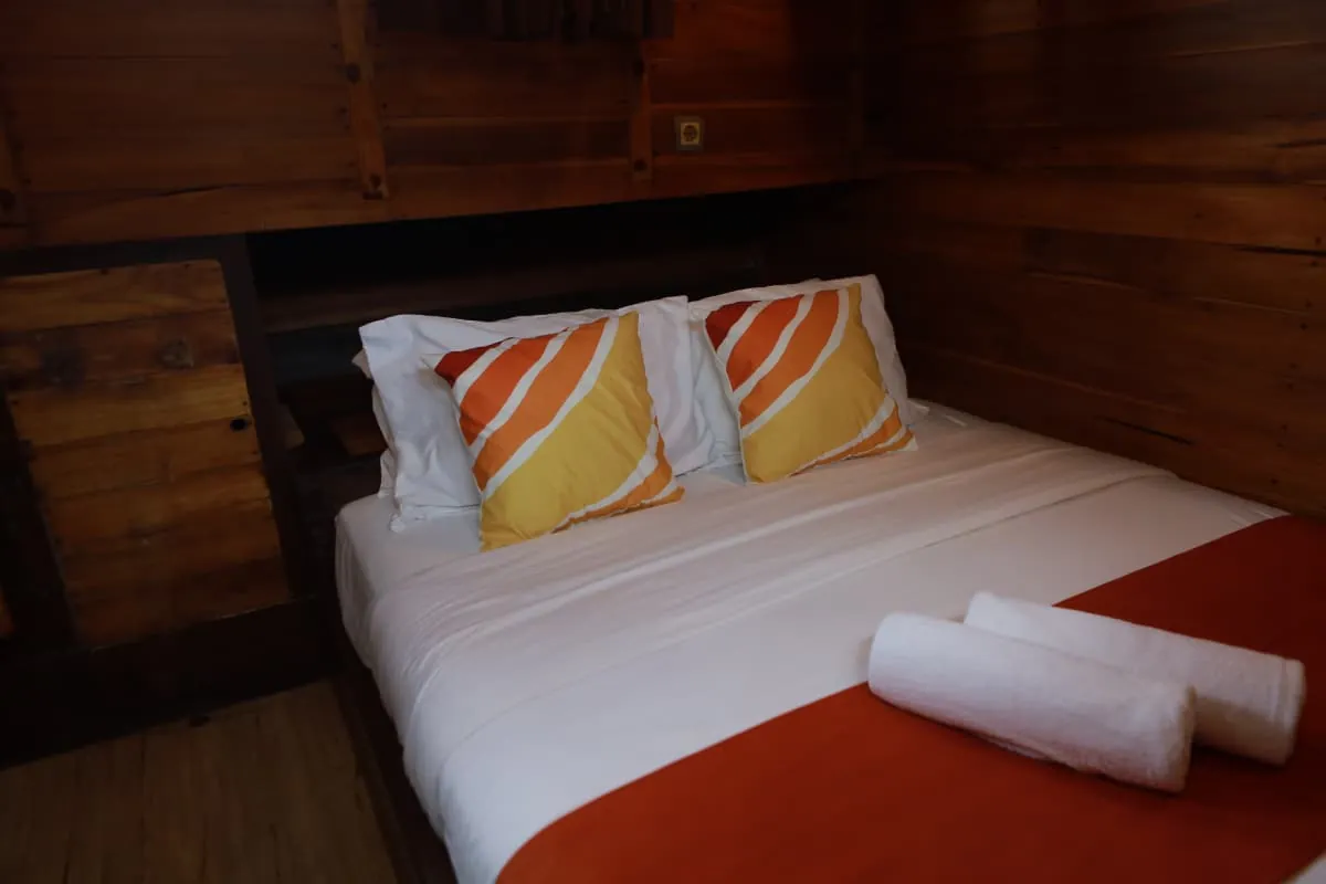 MV Floresta Lower Deck Cabin